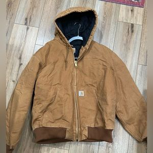 Carhartt Men’s jacket. Gently worn. Excellent condition.